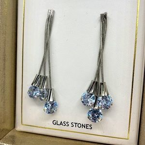 Christian Siriano glass earrings gift box set